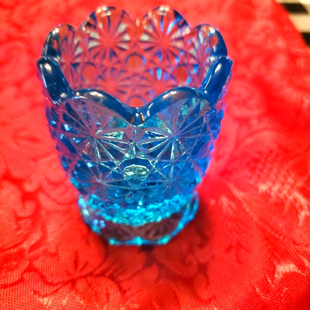 Vintage💙toothpick holder